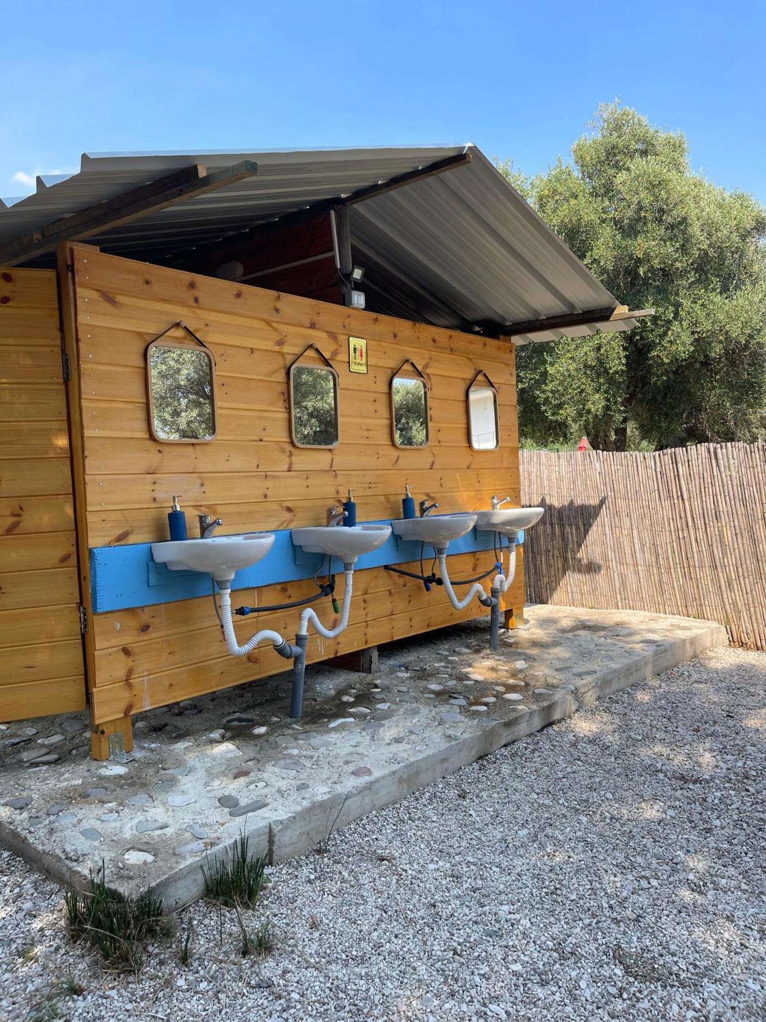 Campsite Olive *